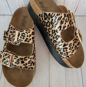 JULY 4TH SALE!! CORKYS- TABLOID GOLD LEOPARD SANDALS